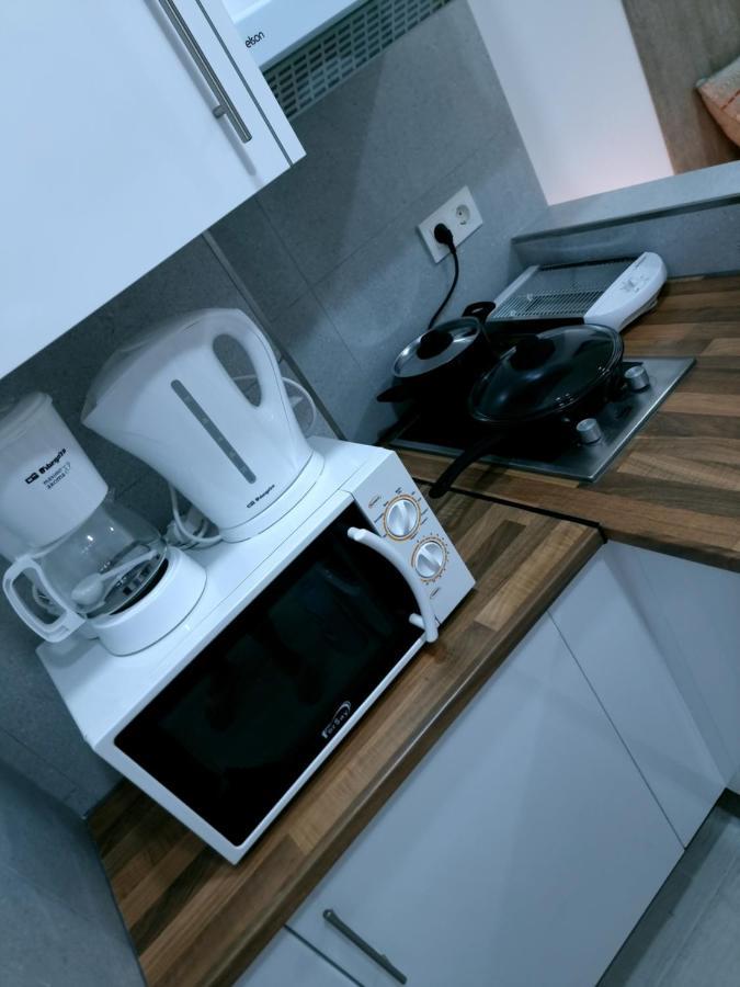 Apartamentos Zanca City Center Free Luggage Storage Málaga Esterno foto
