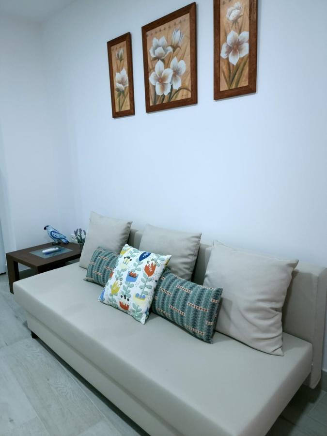 Apartamentos Zanca City Center Free Luggage Storage Málaga Esterno foto