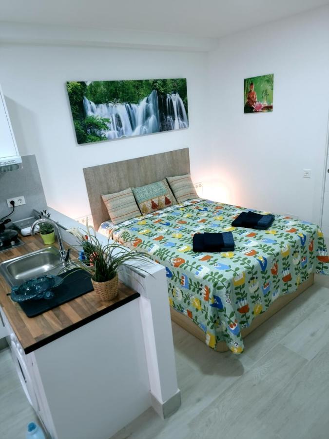 Apartamentos Zanca City Center Free Luggage Storage Málaga Esterno foto