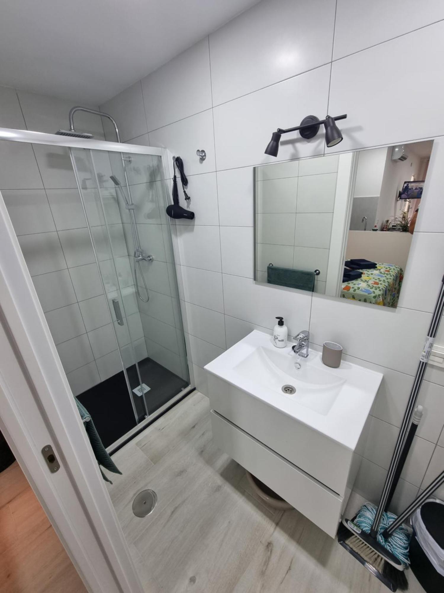 Apartamentos Zanca City Center Free Luggage Storage Málaga Esterno foto