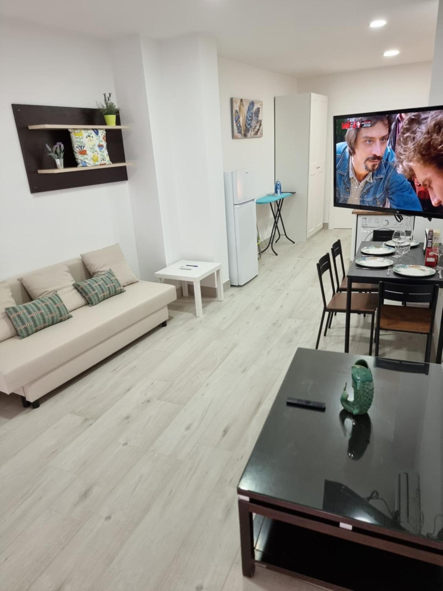 Apartamentos Zanca City Center Free Luggage Storage Málaga Esterno foto