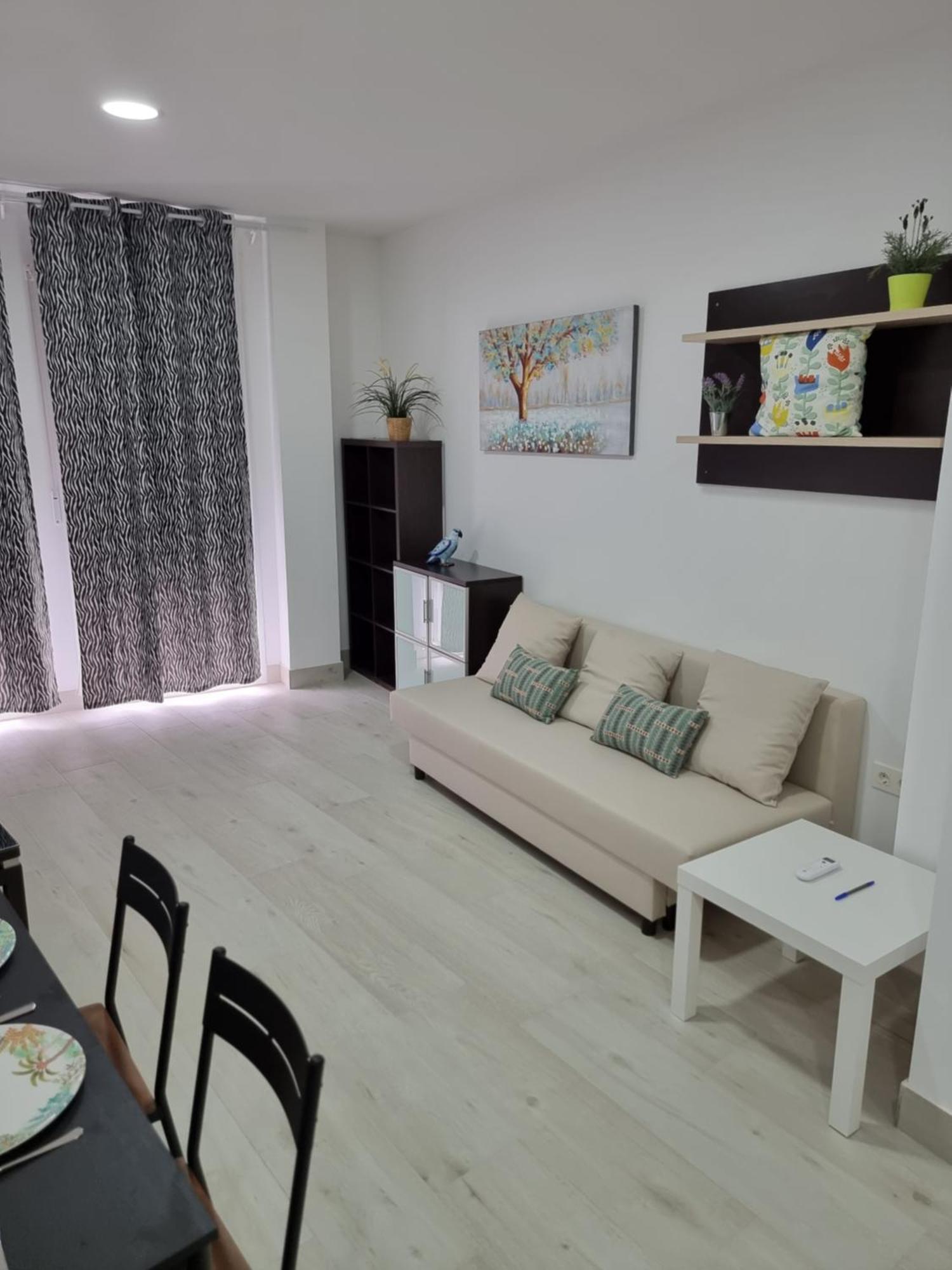 Apartamentos Zanca City Center Free Luggage Storage Málaga Esterno foto